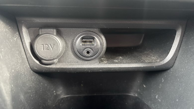 Peugeot 208 1.2 PureTech 82 Allure 5dr Petrol Hatchback